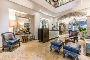 Reception - Edelmira Hotel Boutique (Guanajuato)