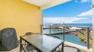 Executive-Apartment, 1 Schlafzimmer, Meerblick, Meerseite | Balkon