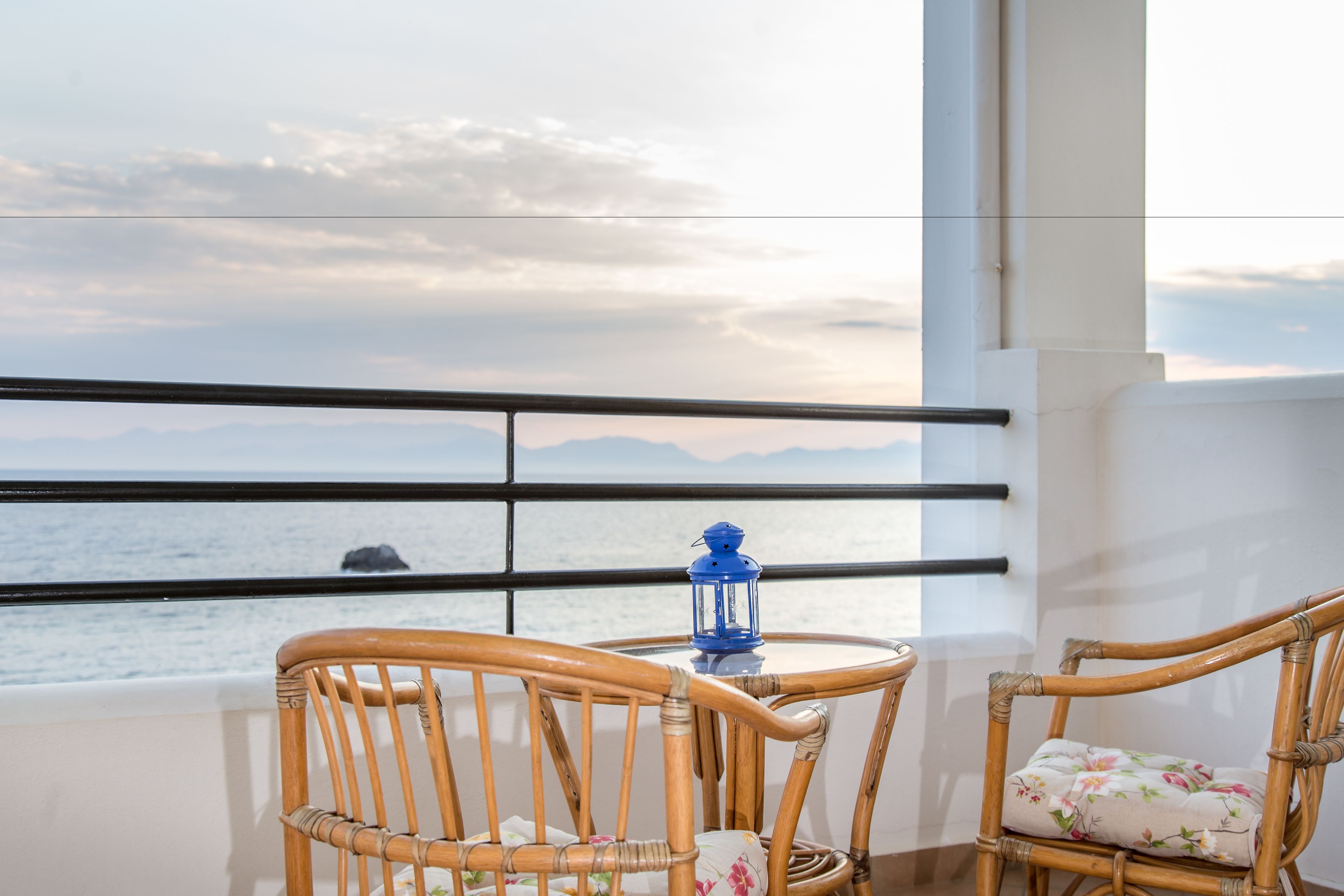 one bedroom apartment, sea view | 1 bedroom, blackout curtains, soundproofing, iron/ironing board