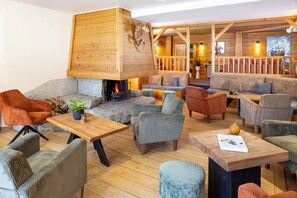 32-inch flat-screen TV with satellite channels, TV