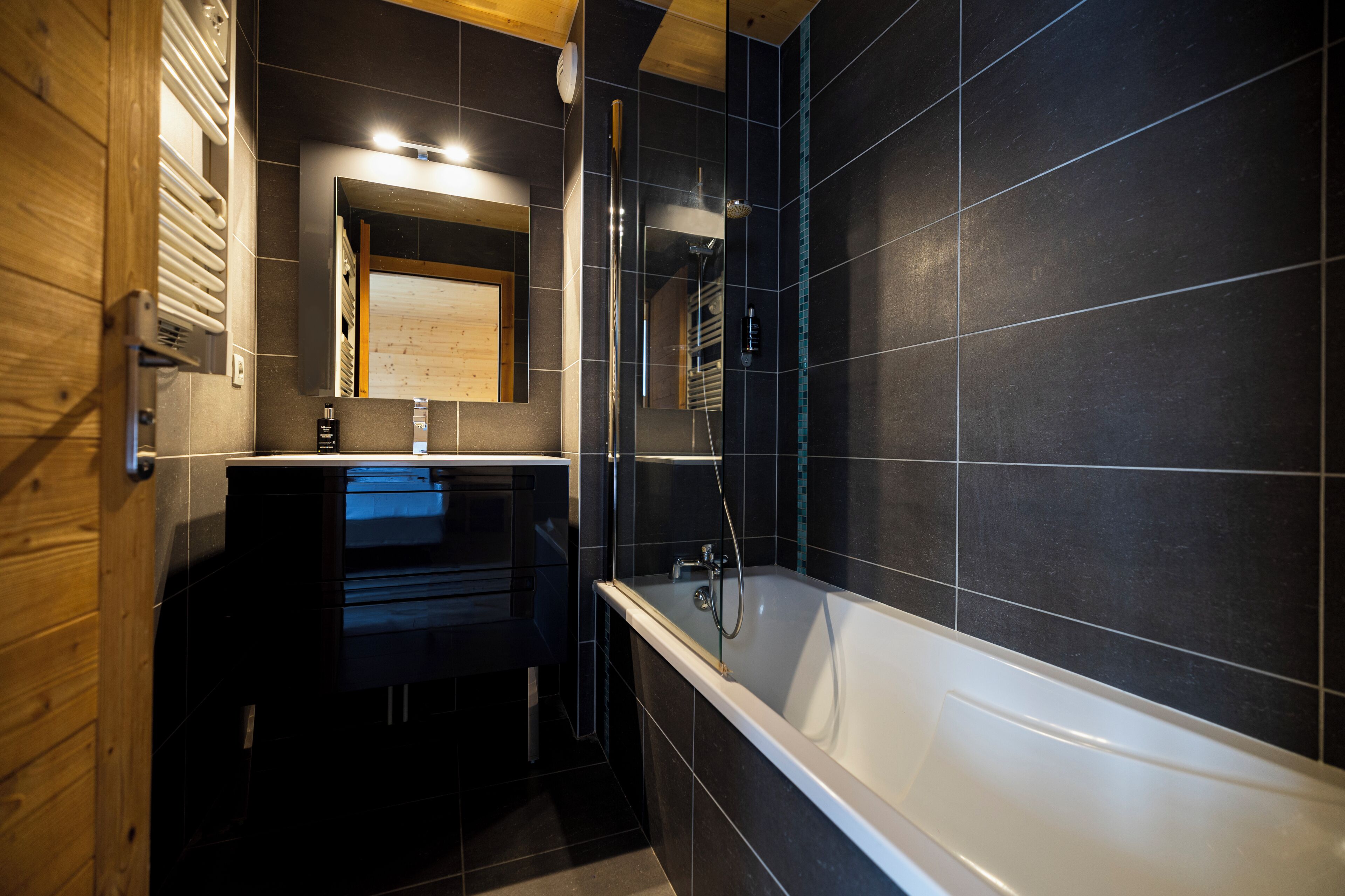 Photo - Hôtel de L'Arve by HappyCulture