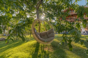 Garden - Apart Central – Premium Mountain & Garden (Mayrhofen)