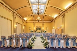 Innenbereich für Hochzeiten