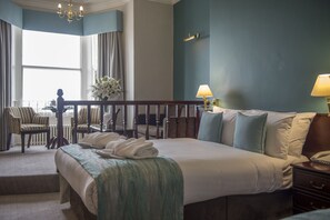 Individually decorated, individually furnished, desk, iron/ironing board - Royal Clifton Hotel (Southport)