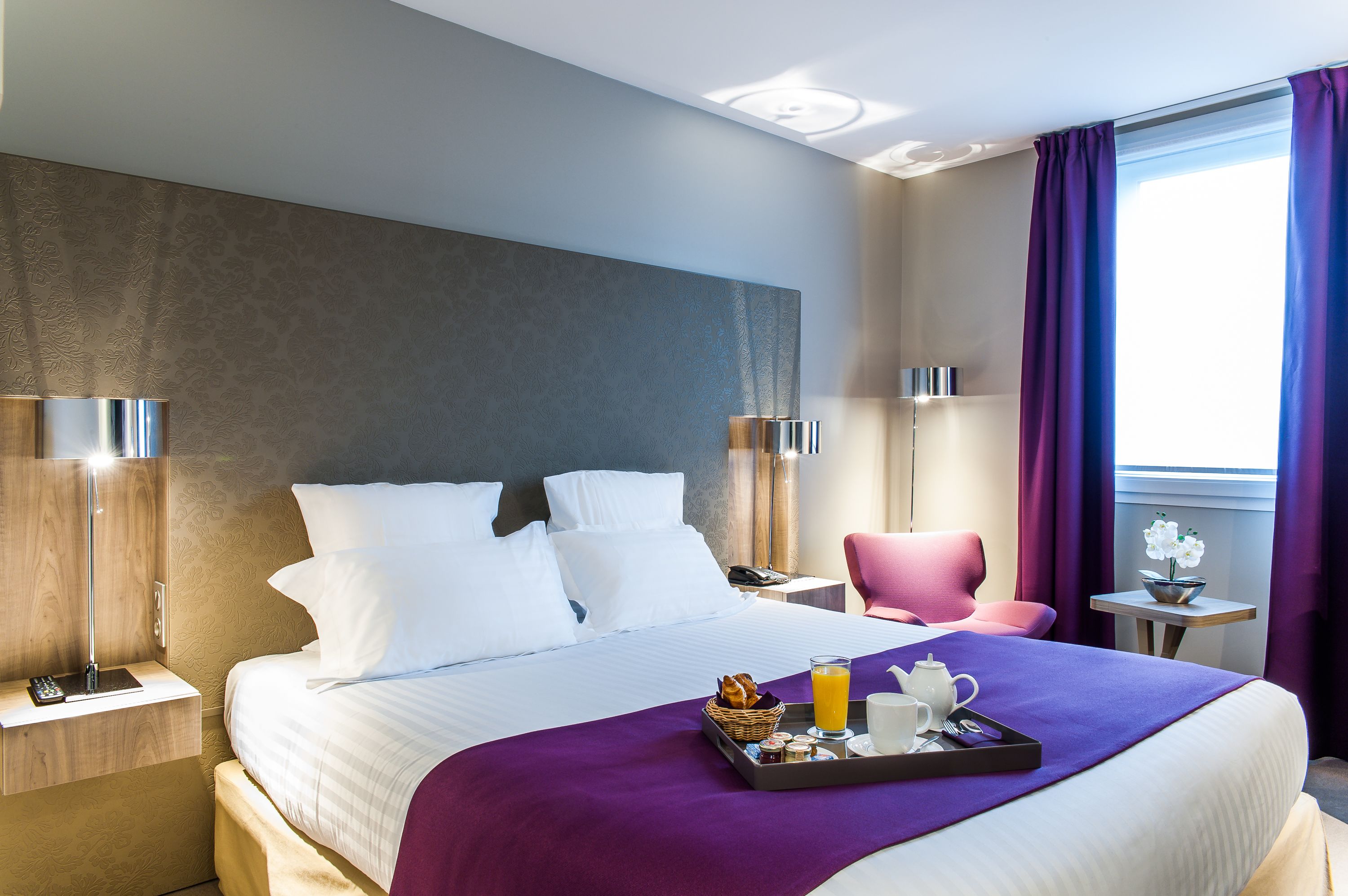 minibar, in-room safe, individually furnished, desk