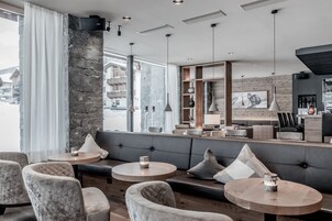 Bar (en el alojamiento)