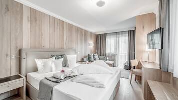 In-room safe, individually decorated, individually furnished