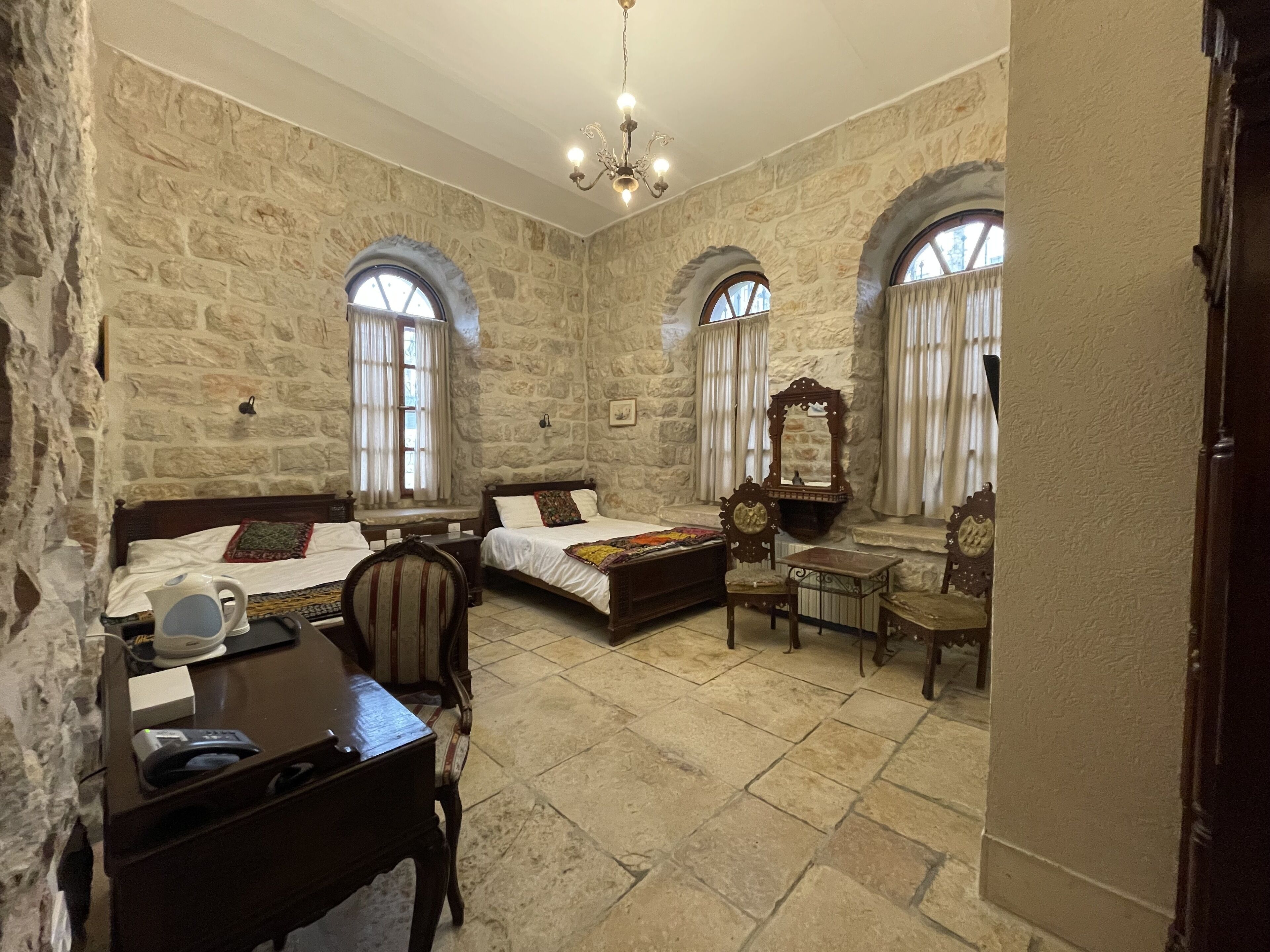 Cozy Retreat at Jerusalem Hotel