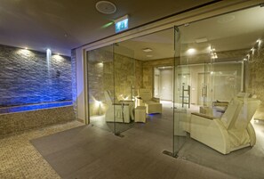 Sauna, poreallas, turkkilainen sauna, vartalohoitoja, mutakylpyjä