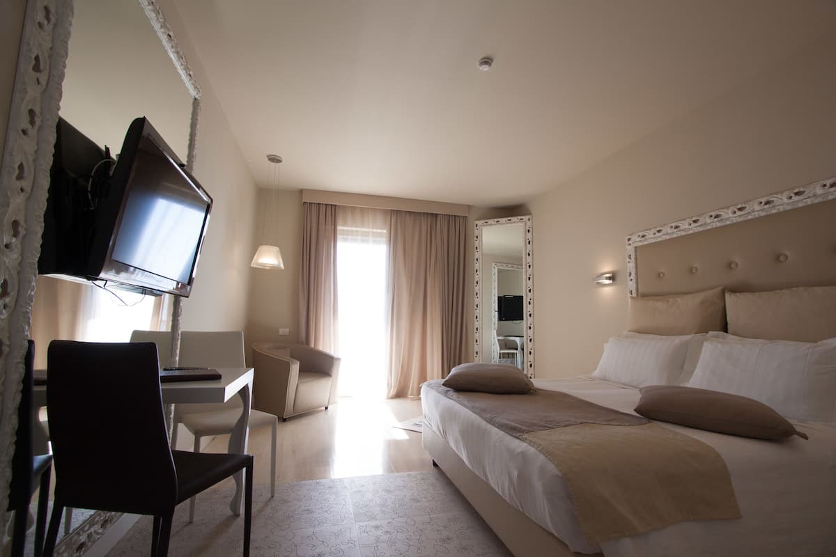Premium bedding, down duvets, memory-foam beds, minibar