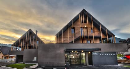 Hotel Sanje OB Soči