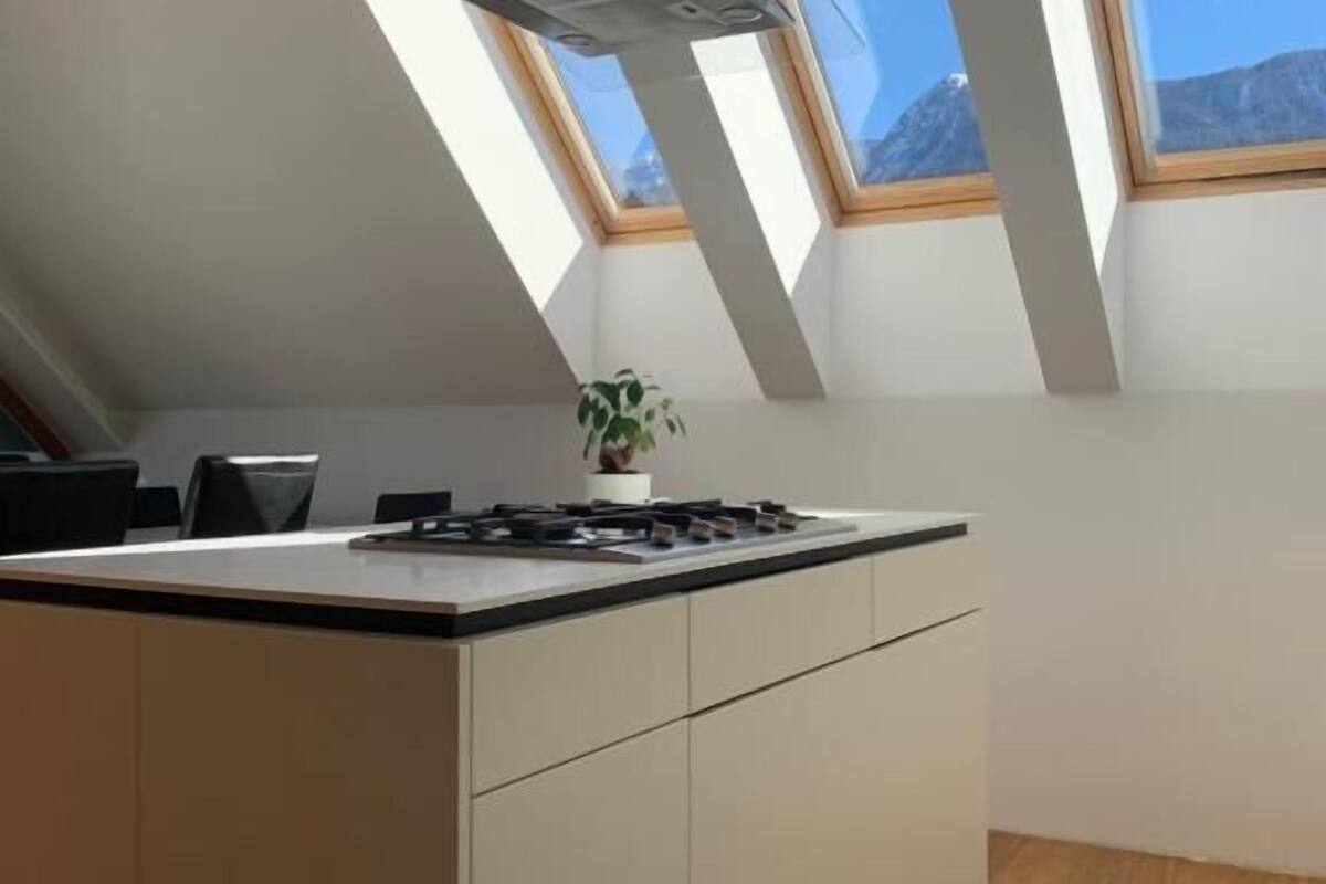 panoramic penthouse, 1 bedroom | private kitchen | fridge, electric kettle