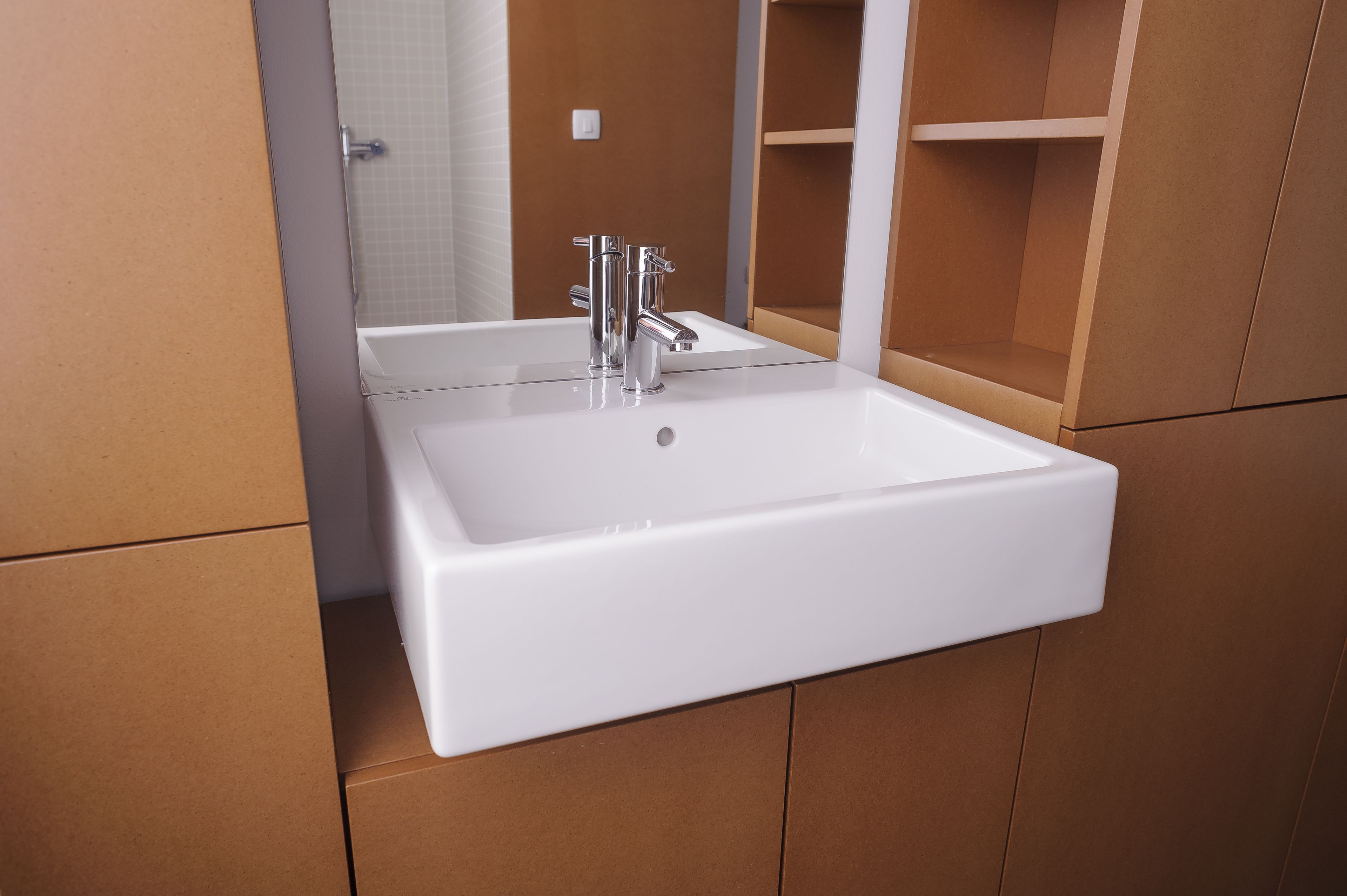 standard double or twin room | bathroom sink