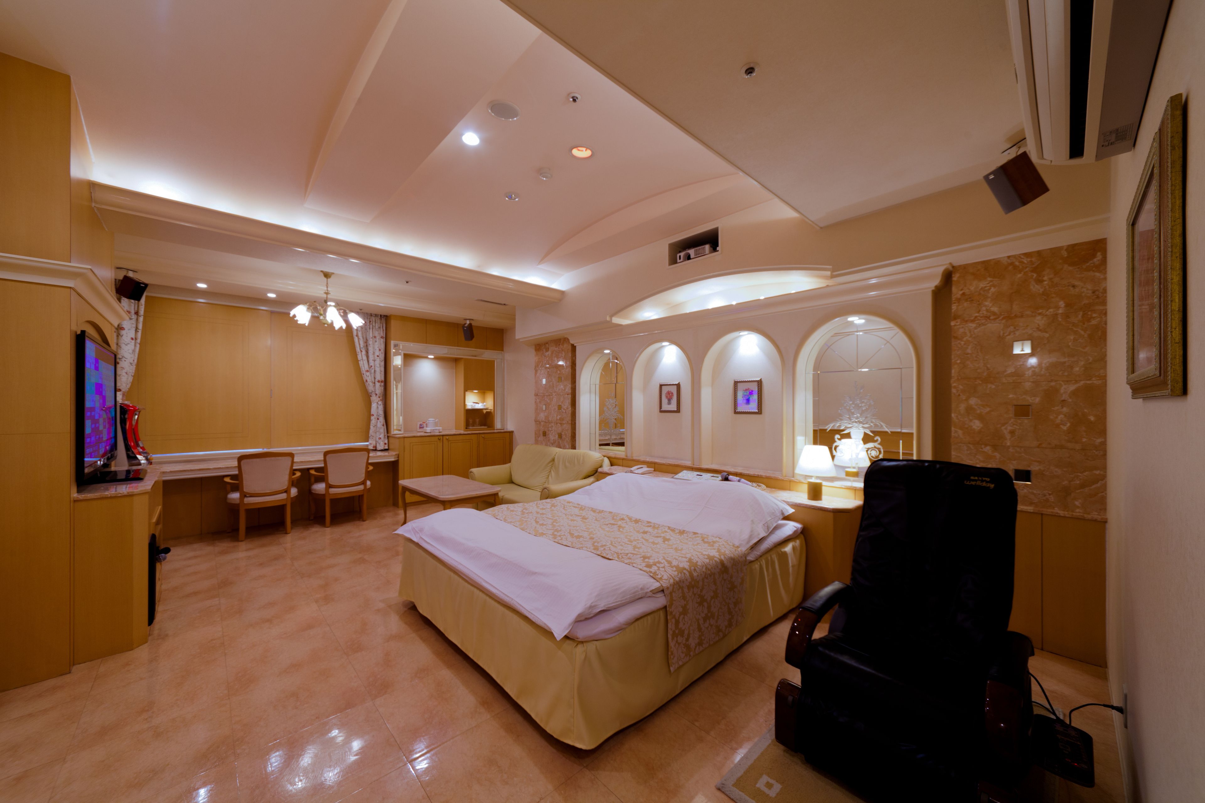 individually decorated, individually furnished, desk, blackout curtains