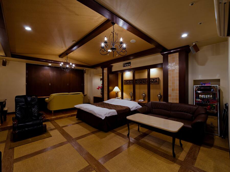 Individuelt dekorert, individuelt innredet og skrivebord