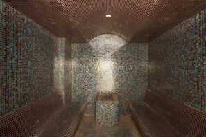 蒸氣室、土耳其浴、按摩室/療程室