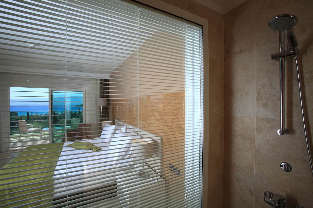 standard room, sea view | bathroom shower