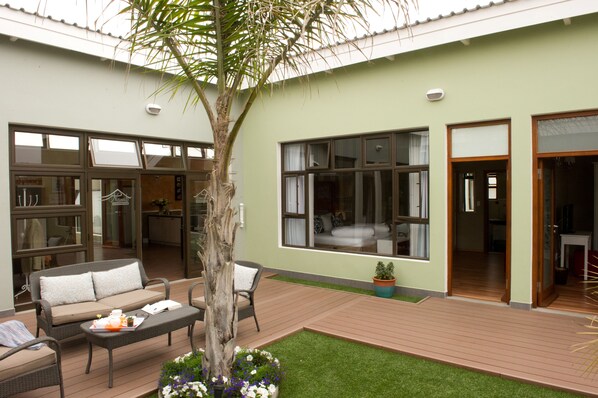 Terrace/patio - Namib Guesthouse (Swakopmund)