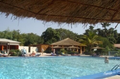 Holiday Beach Club Hotel