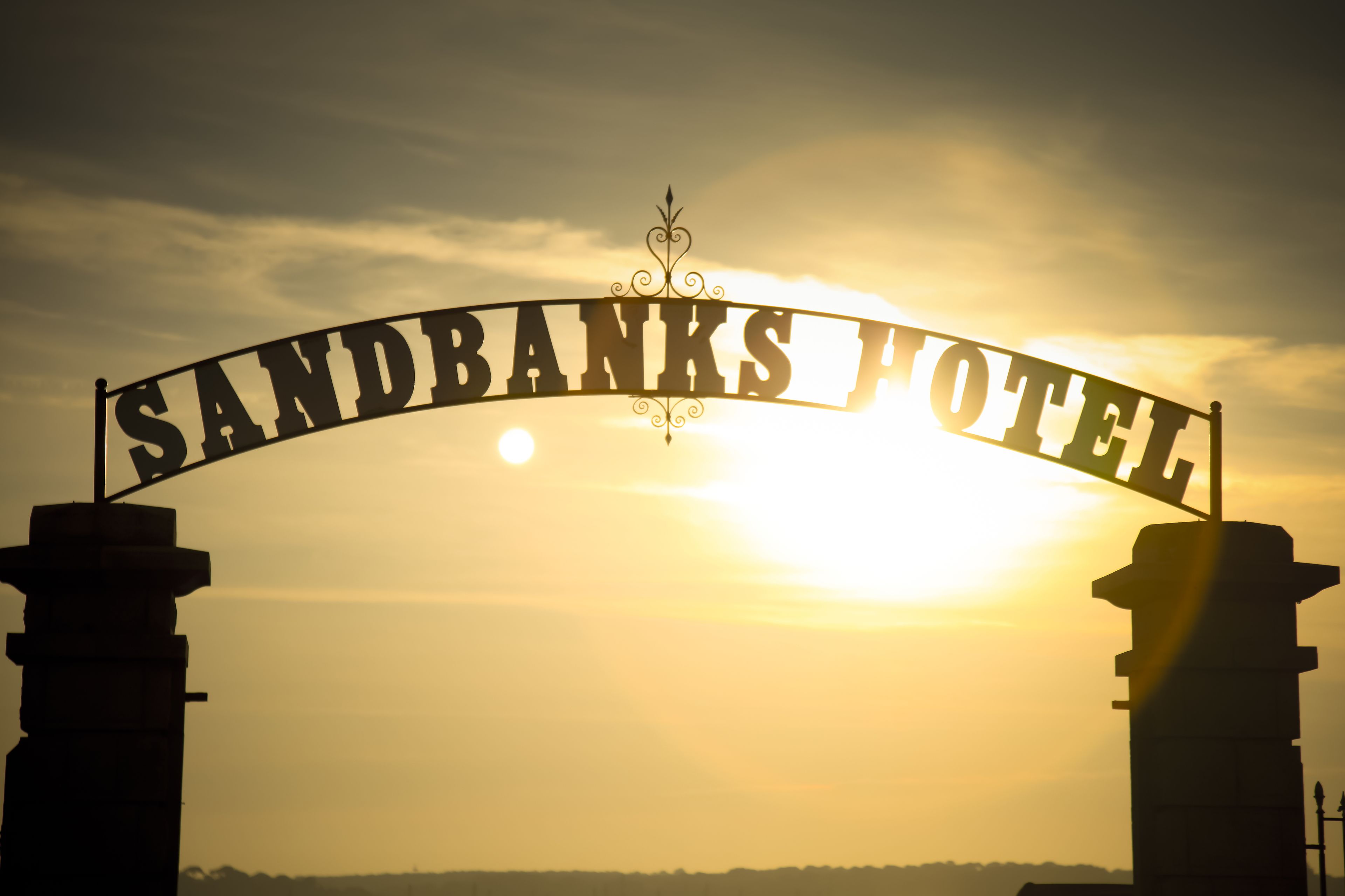 Photo - Sandbanks Hotel