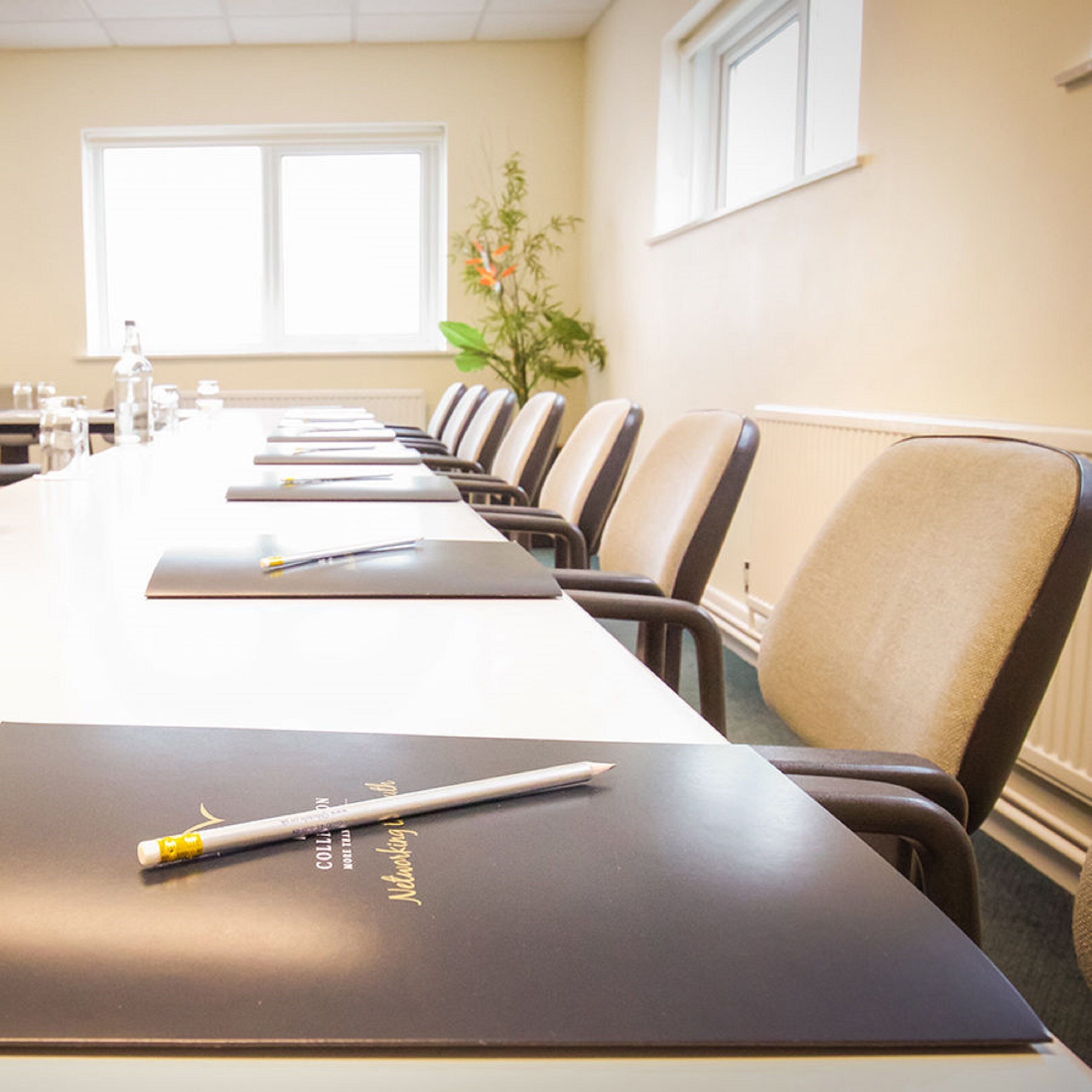 Photo - Sandbanks Hotel