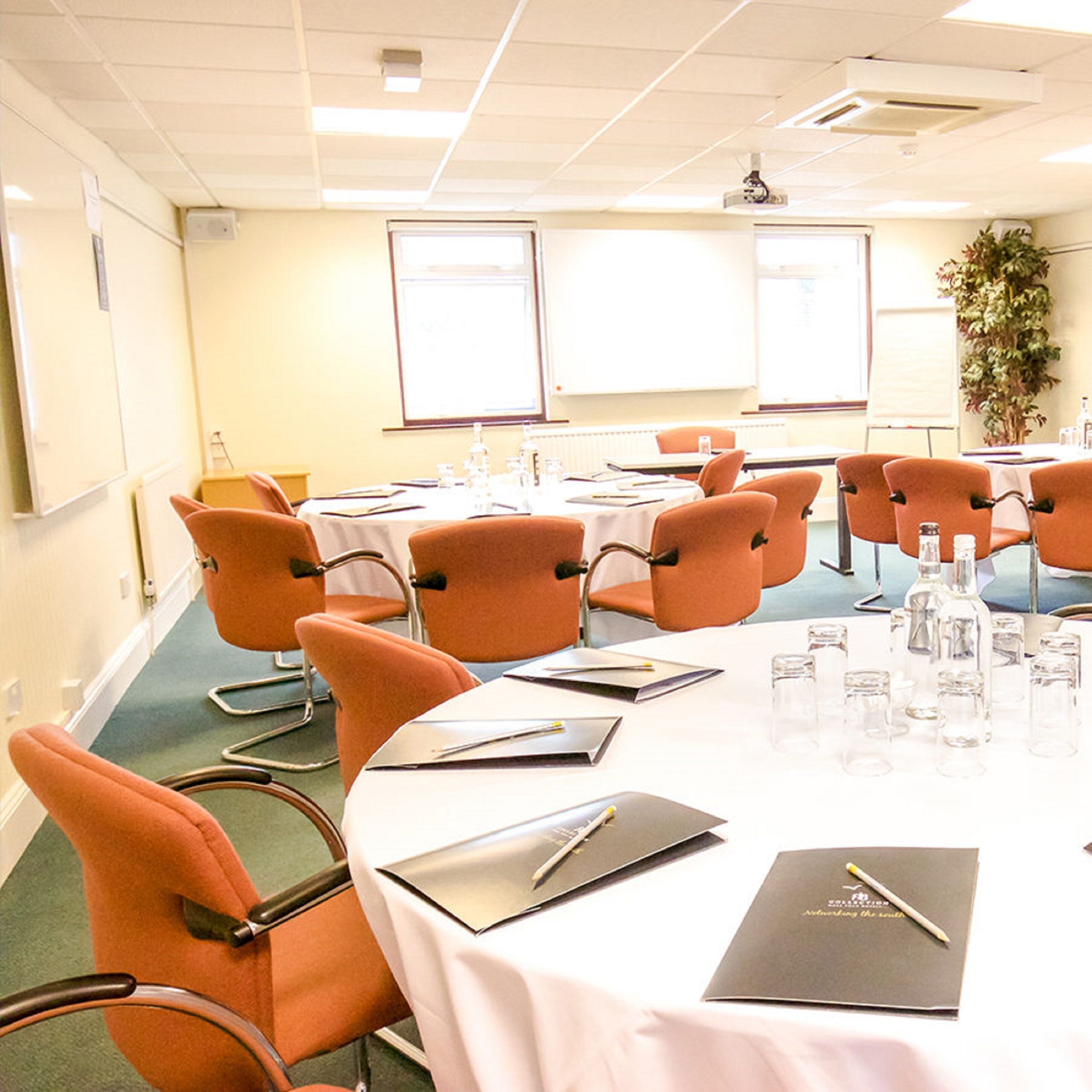 Photo - Sandbanks Hotel