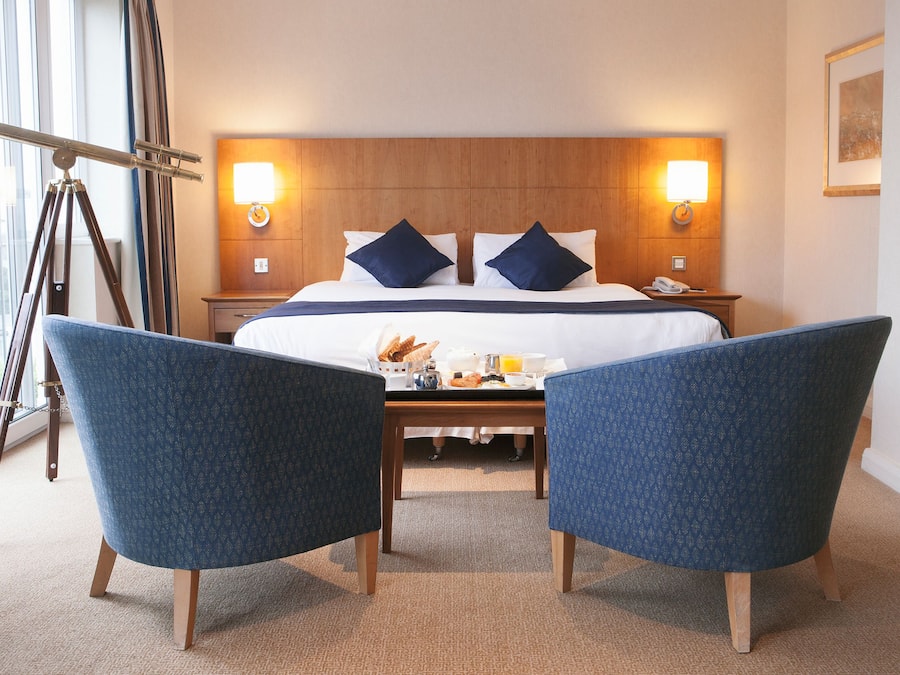 Deluxe Room, 1 King Bed