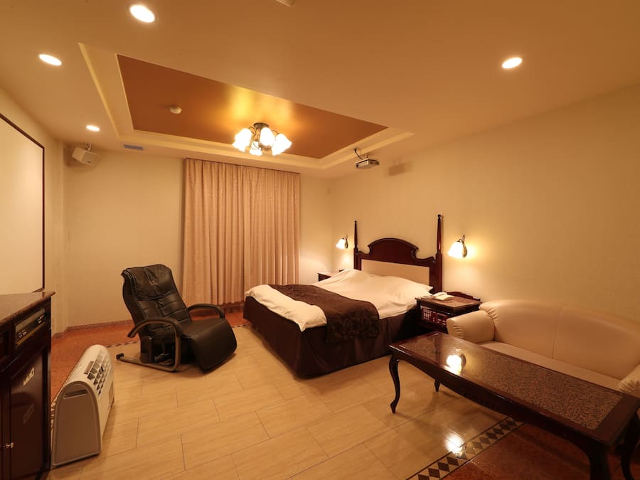 Individually decorated, individually furnished, free WiFi, bed sheets