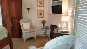 Slumber Hill Cottage | Pillowtop beds, individually decorated, individually furnished