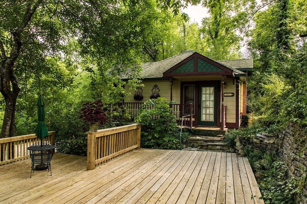 Hidden Springs Bed & Breakfast