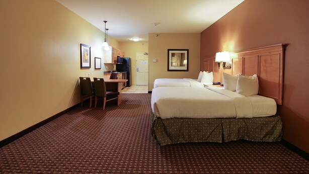 Room, 2 Queen Beds, Non Smoking - TownePlace Suites by Marriott Minot (Minot)