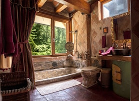 Junior Suite, Accessible, Bathtub | Bathroom | Combined shower/tub, deep soaking tub, designer toiletries, hair dryer