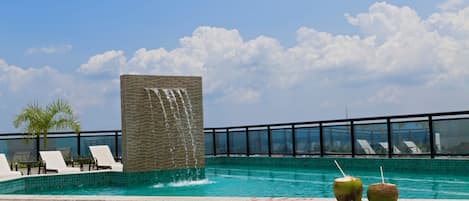 Utomhuspool