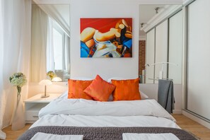 Leilighet (Swietojanska(15 Swietojanska Street)) | Individuelt dekorert, individuelt innredet, skrivebord og lydisolert