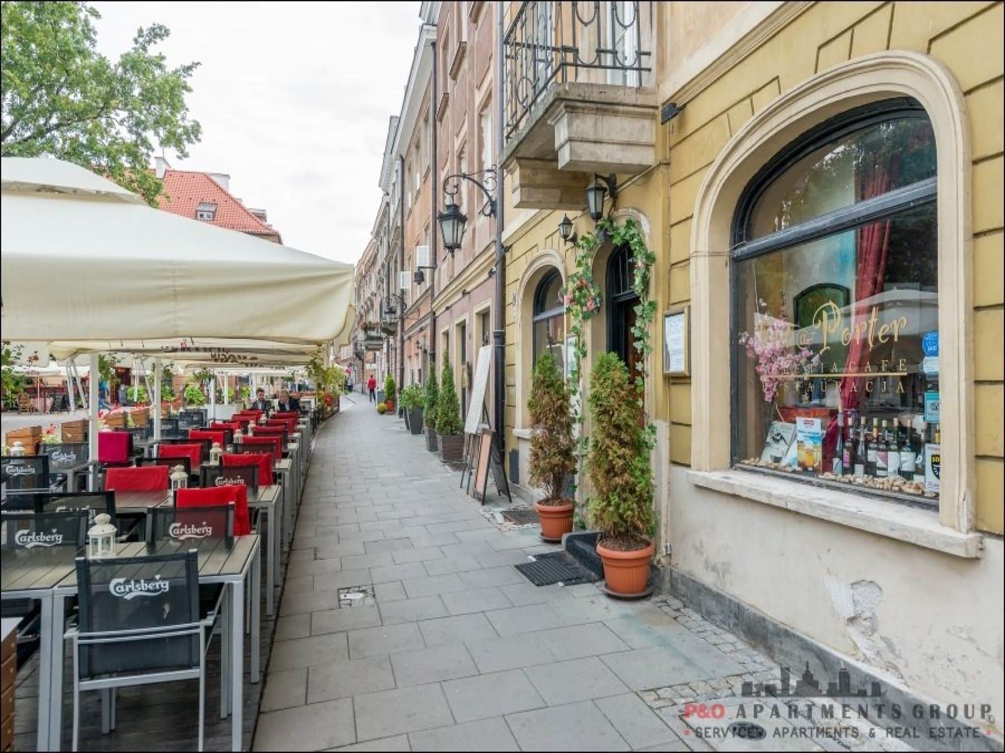 Apartment (Bonifraterska (at 16 Bonifraterska)) | Individually decorated, individually furnished, desk, soundproofing