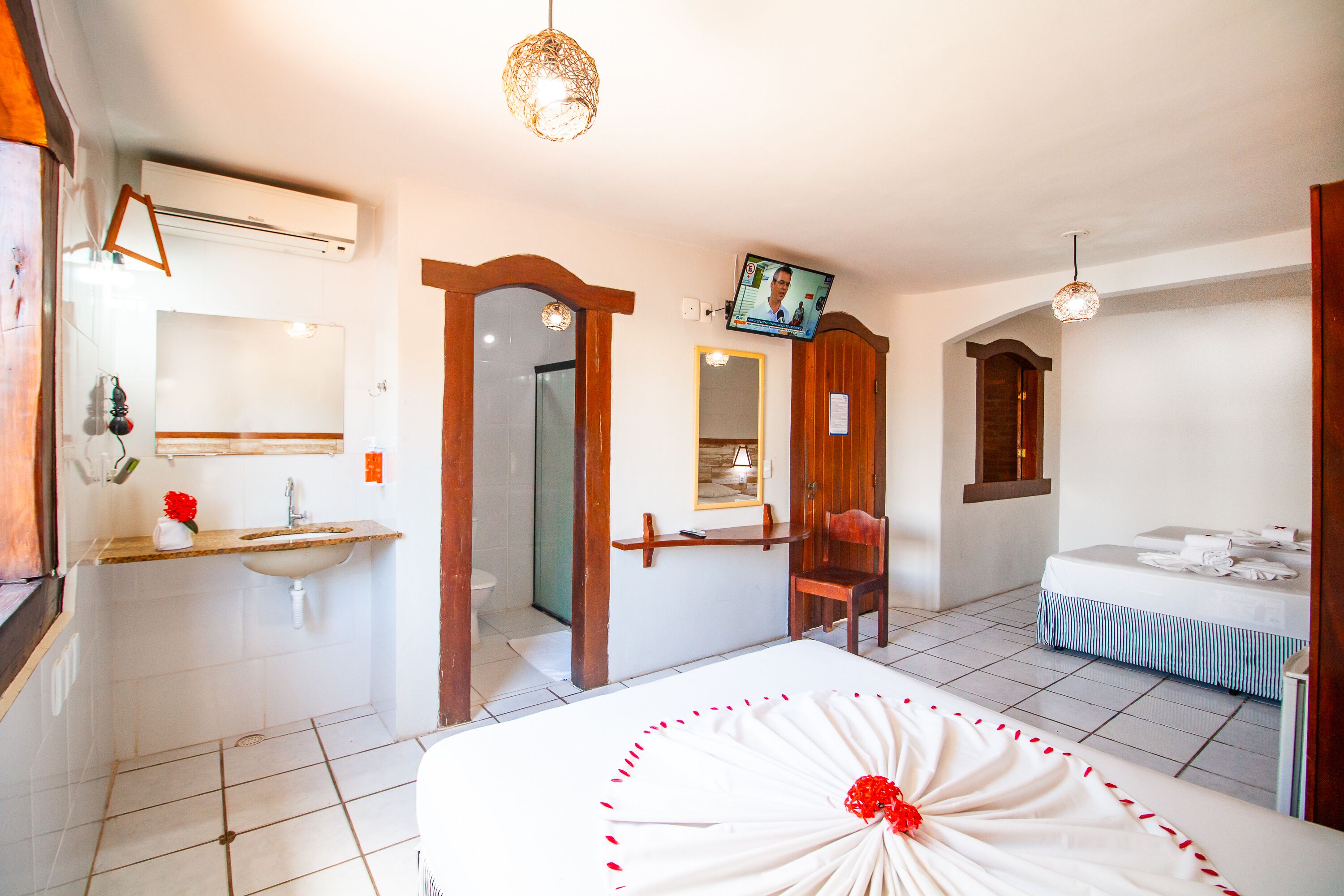 minibar, desk, free wifi, bed sheets