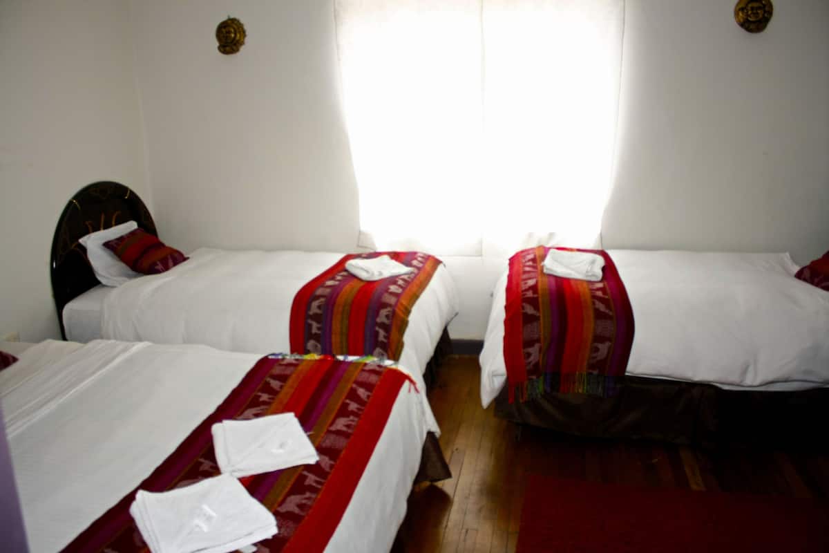 Quadruple Room | Cribs (surcharge), rollaway beds (surcharge), WiFi (free), bed sheets