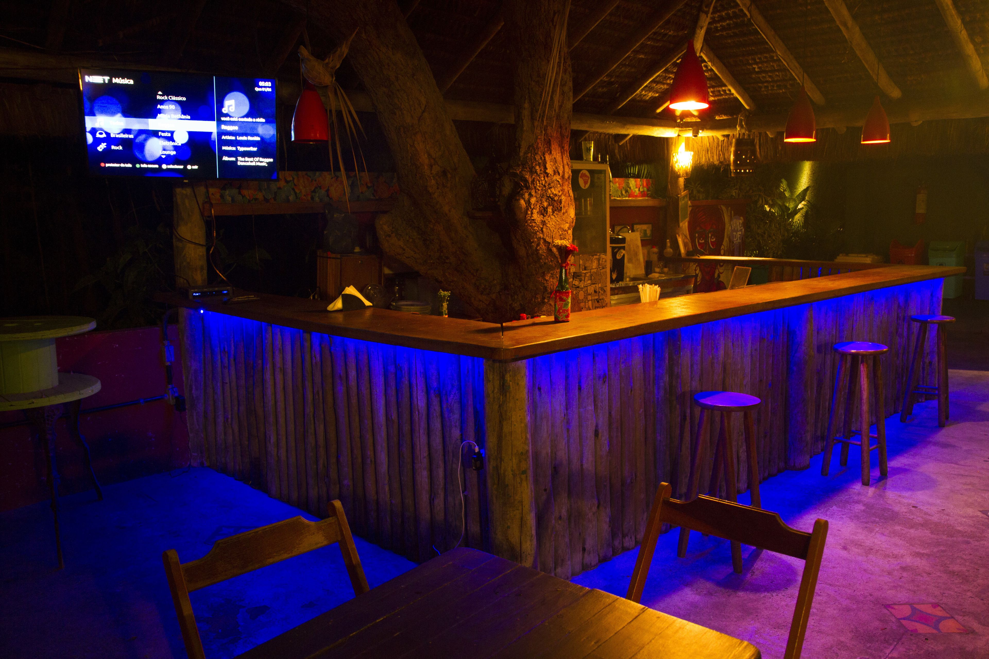 Bar à beira da piscina