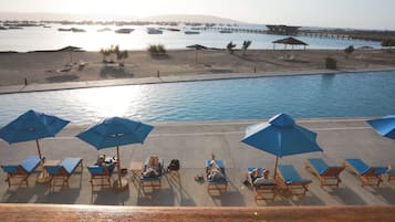 Outdoor pool, pool loungers