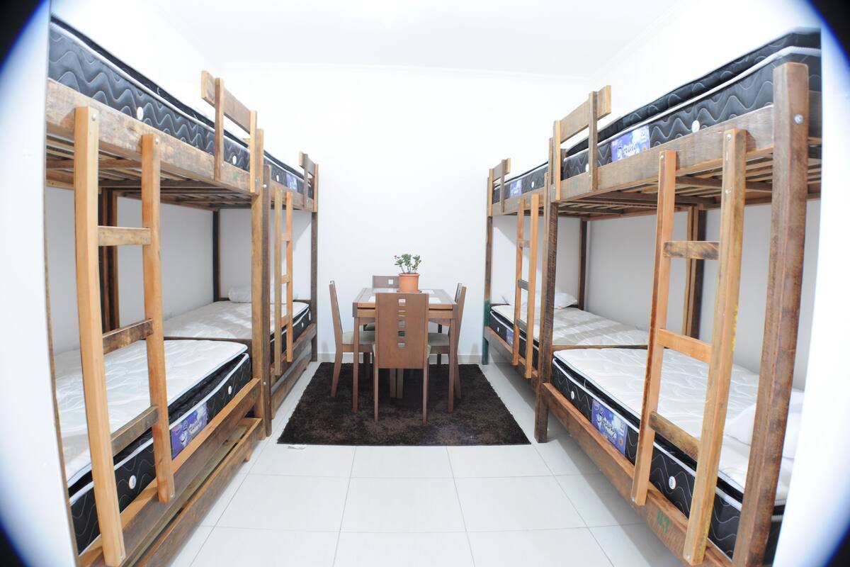 Shared Dormitory, Women only, Private Bathroom (Pinheiro do Parana)