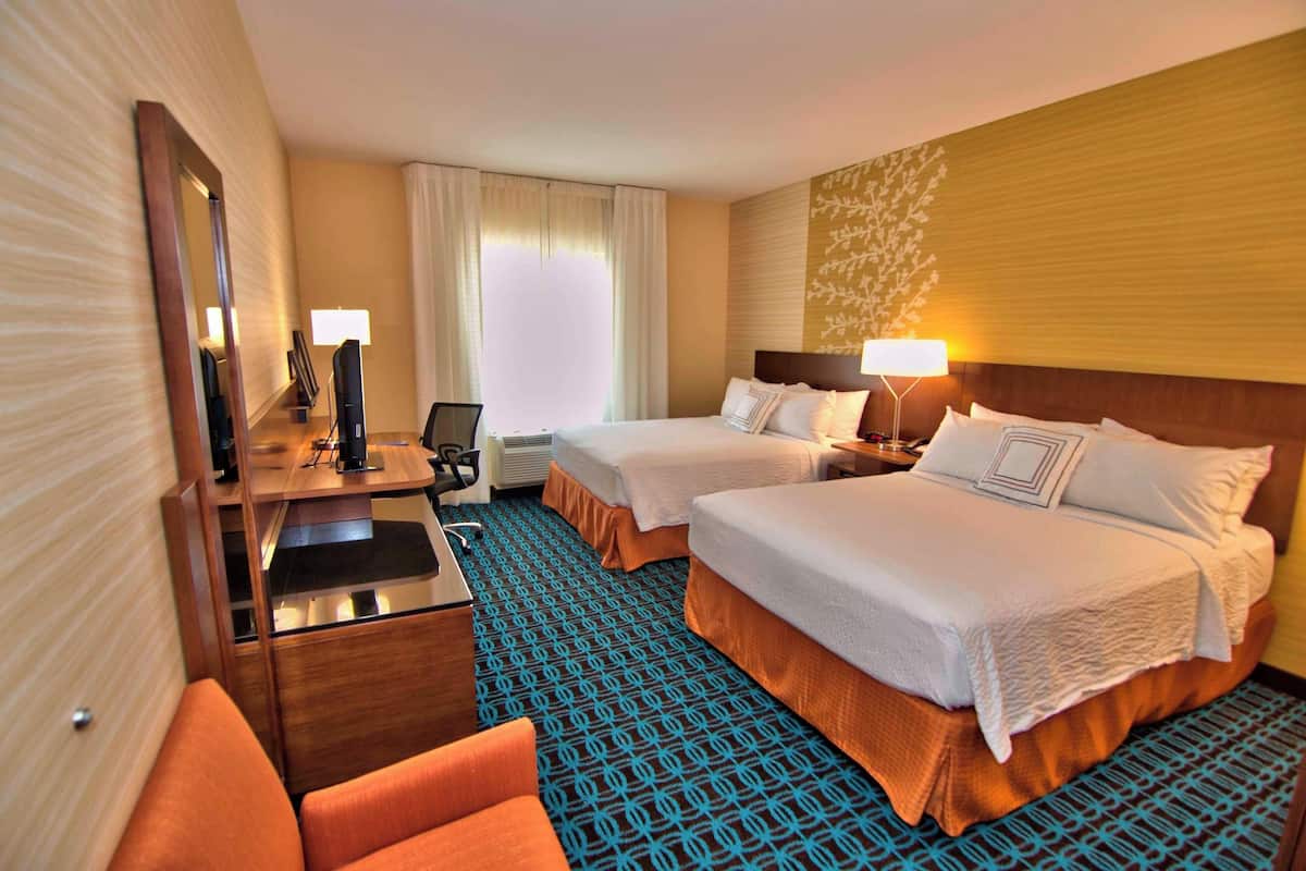 Premium bedding, pillow-top beds, in-room safe, desk