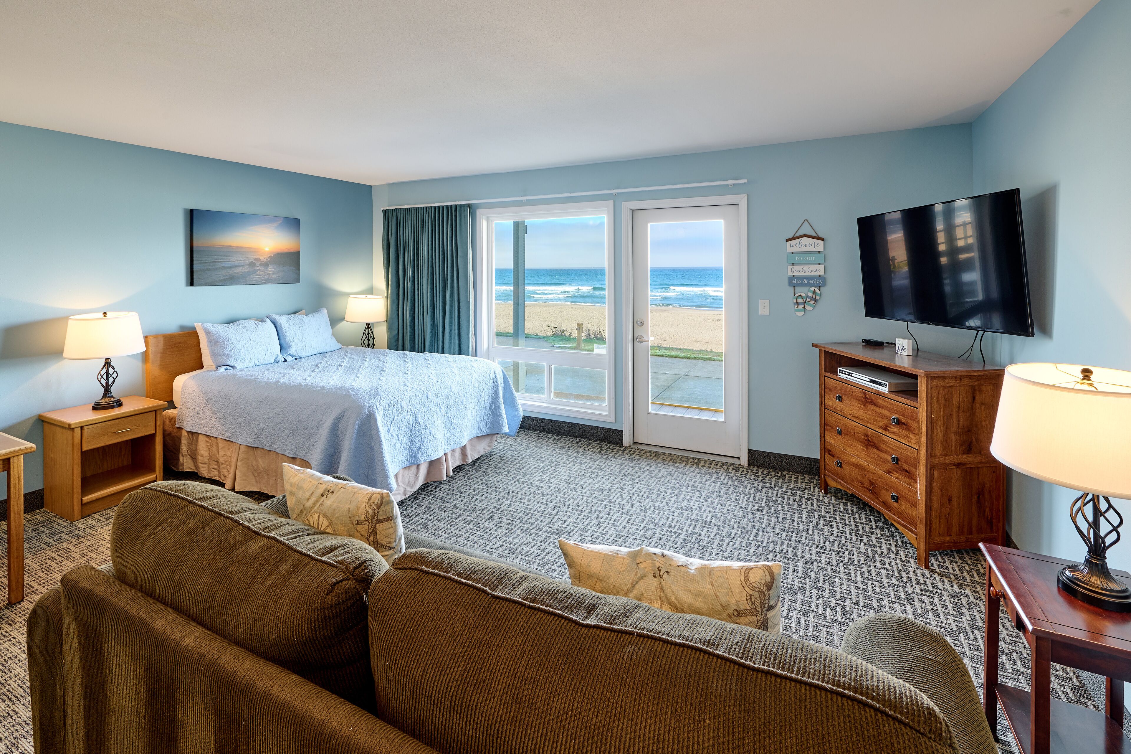 family studio, accessible, ocean view | individually decorated, individually furnished, iron/ironing board