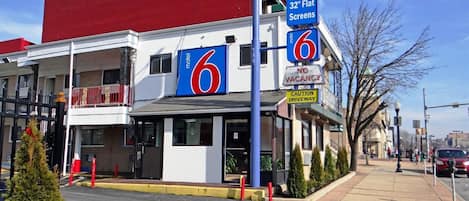 Entrada al alojamiento