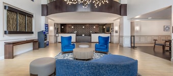 Best Western Plus Miami Airport North Hotel & Suites
