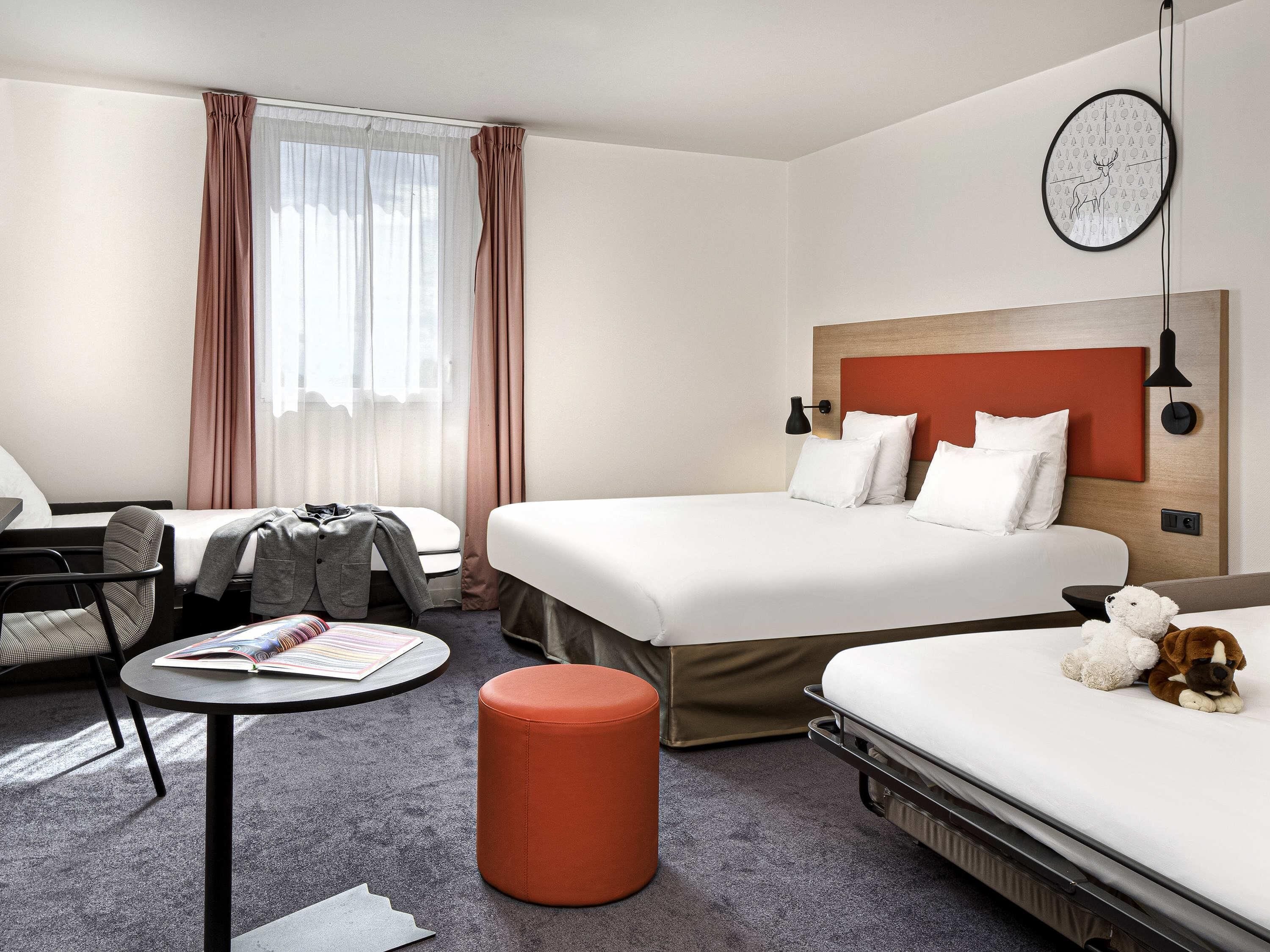Standard Room, 1 Queen Bed with Sofa bed | Premium bedding, in-room safe, individually decorated