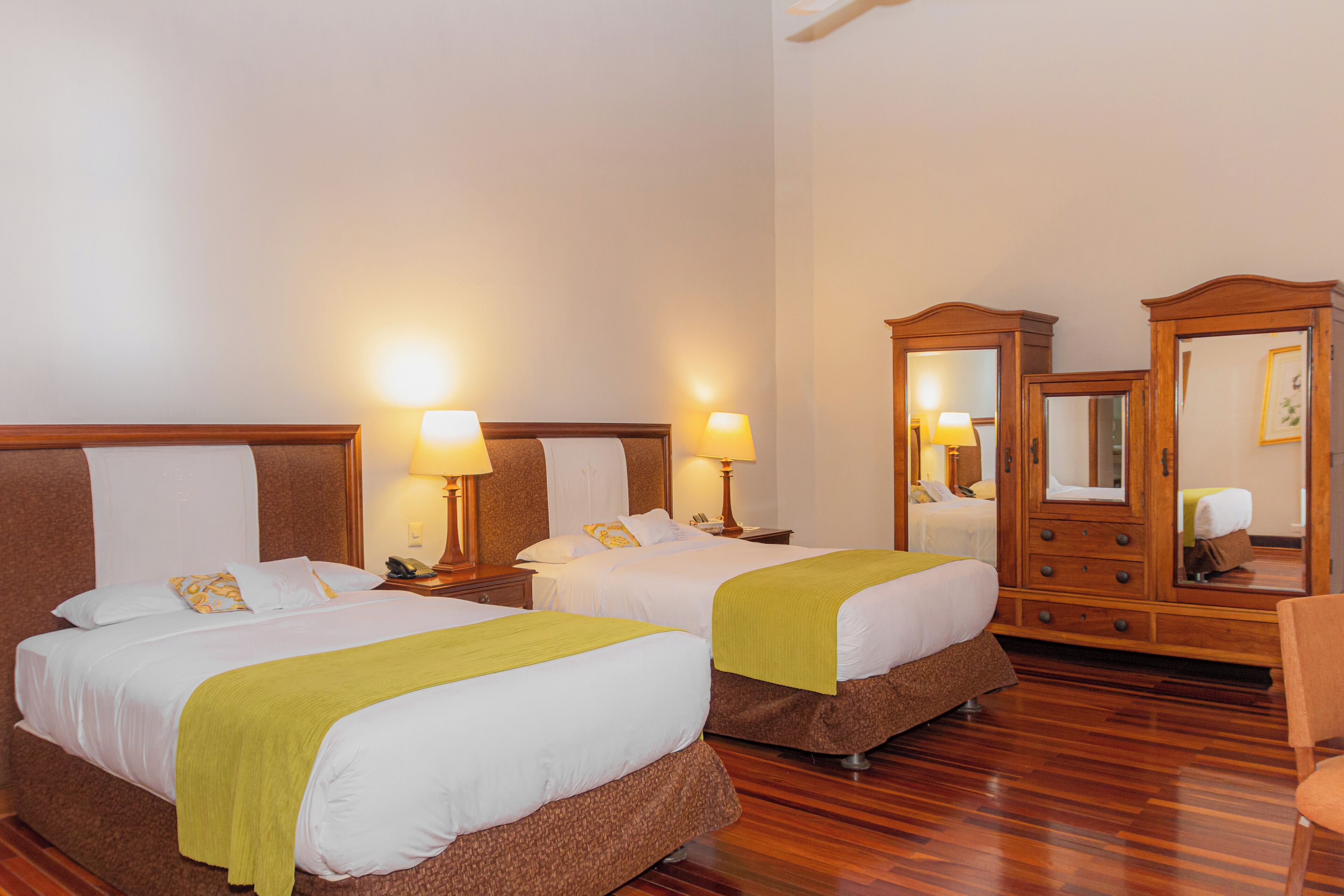 family suite | 1 bedroom, minibar, bed sheets, wheelchair access