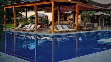 Piscina all'aperto