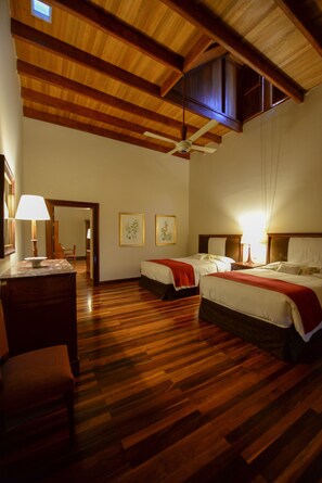 Minibar, bed sheets, wheelchair access - Casa Hacienda San Jose (El Carmen)