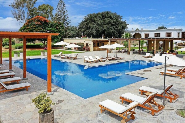 Outdoor pool - Casa Hacienda San Jose (El Carmen)