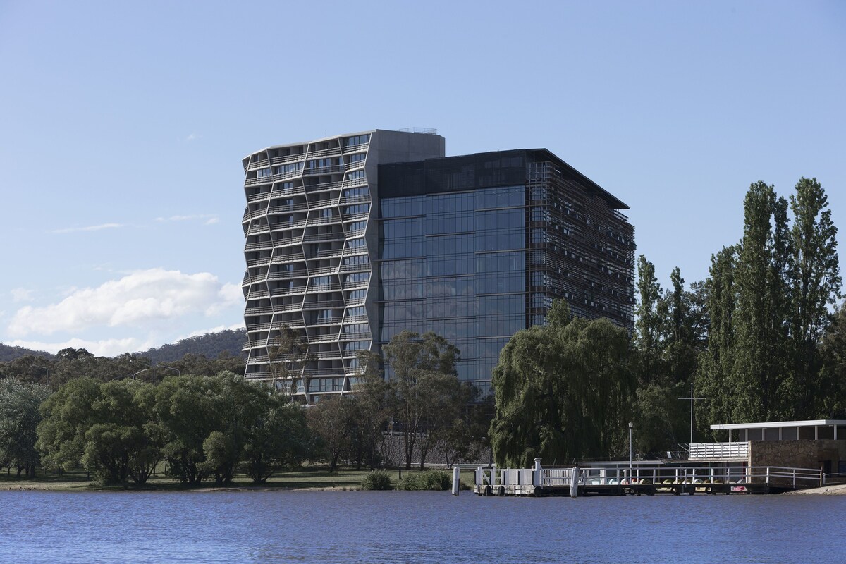 Ovolo Canberra, a Wyndham Hotel